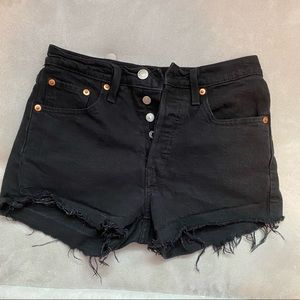 Levi’s 501 black shorts